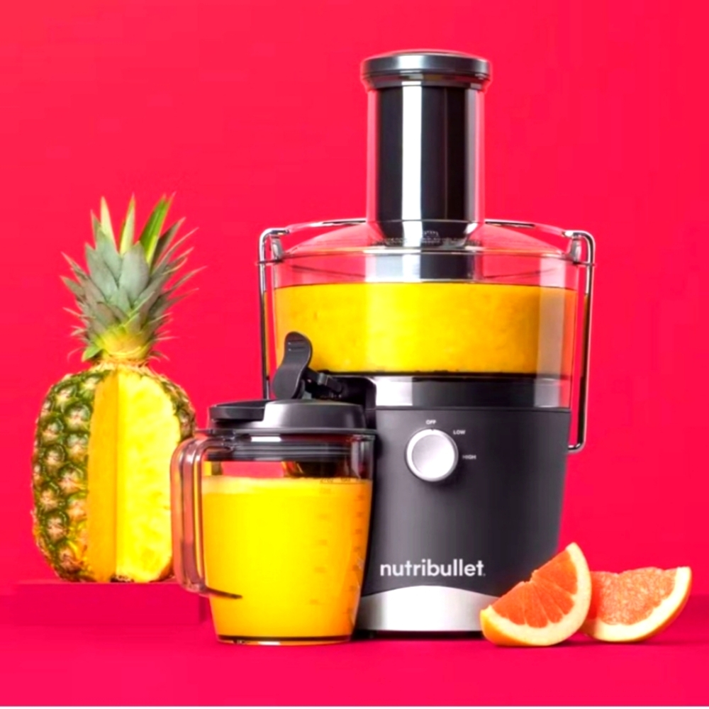 Nutribullet 800-Watt Juicer | NWT New Unopened Box